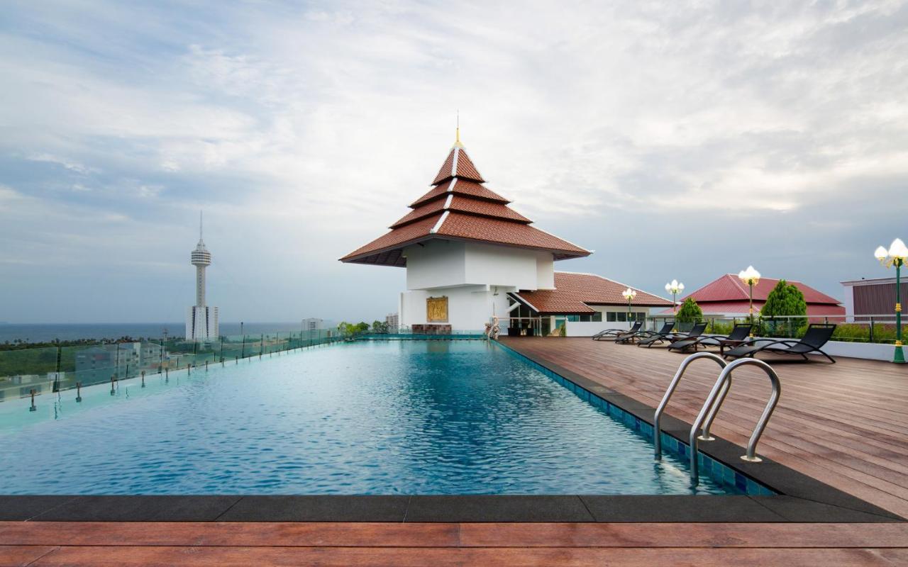 Aiyara Grand Hotel Pattaya Exterior foto