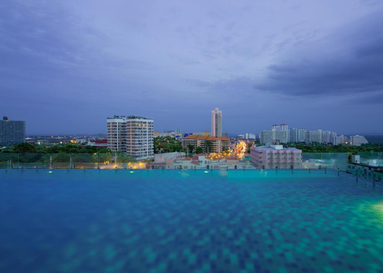 Aiyara Grand Hotel Pattaya Exterior foto
